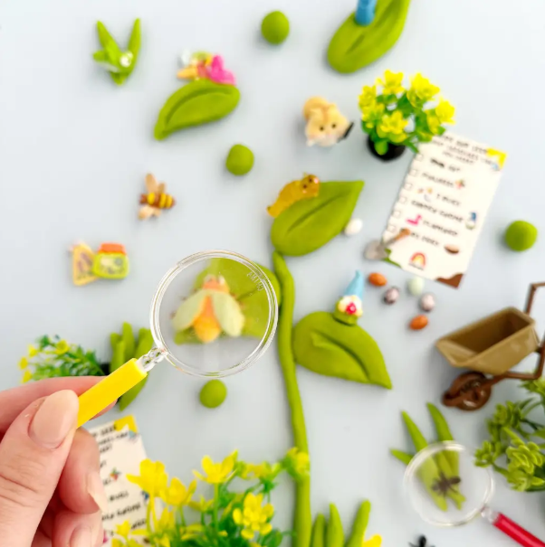 Backyard Bug Seek N Find Play Kit