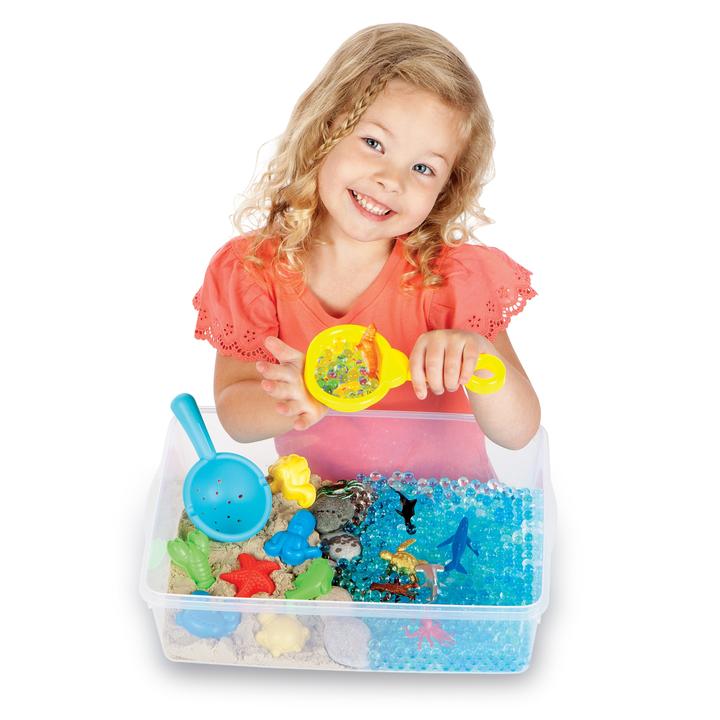 Sensory Bin Ocean and San